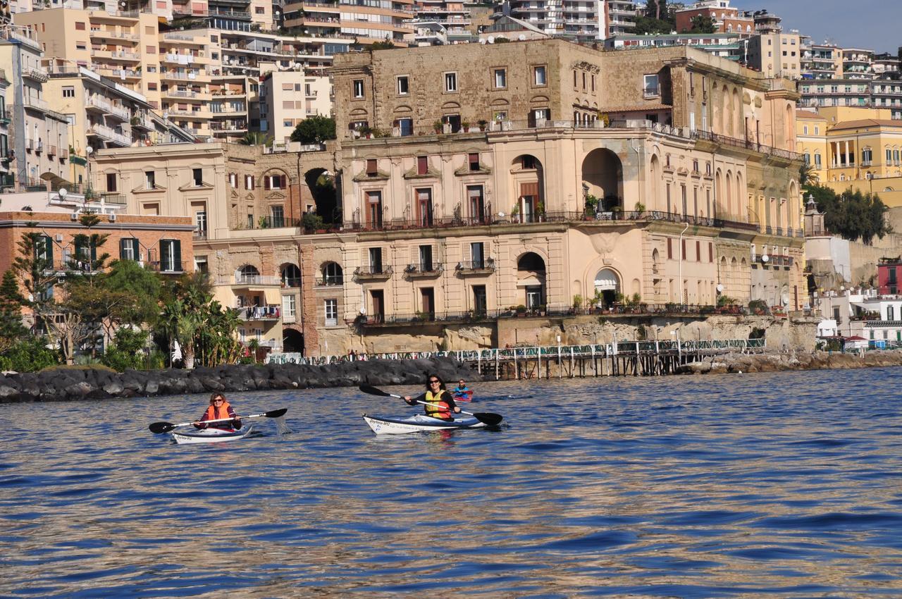 Residenza Le Rose Villa D'Arte Neapol Pokoj fotografie